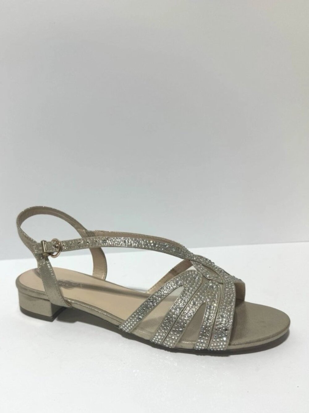 Paradox London Pink Womens Quest Sandals Size 9W